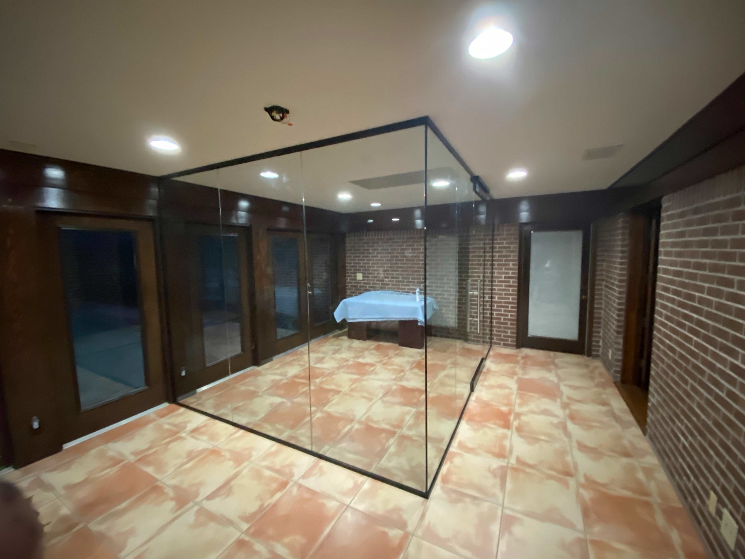 Large office enclosure